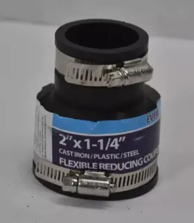 Everflow 4830 Reducing Coupling W Stainless Steel Clamps 2 Inch X 1 1/4